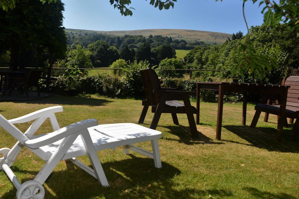 The Oxenham Arms Hotel Devon South Zeal エクステリア 写真