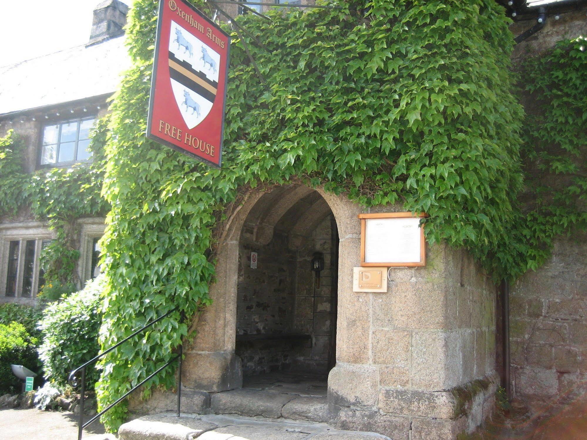 The Oxenham Arms Hotel Devon South Zeal エクステリア 写真