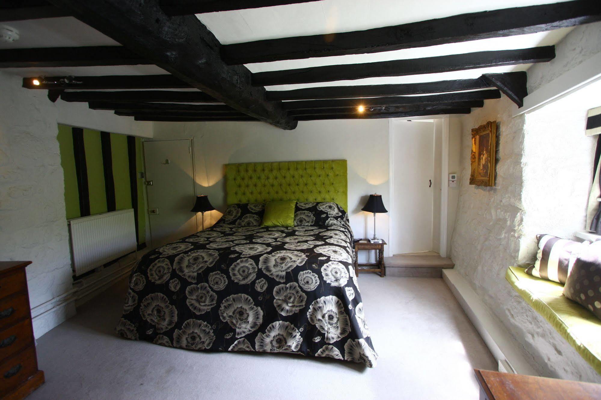 The Oxenham Arms Hotel Devon South Zeal エクステリア 写真