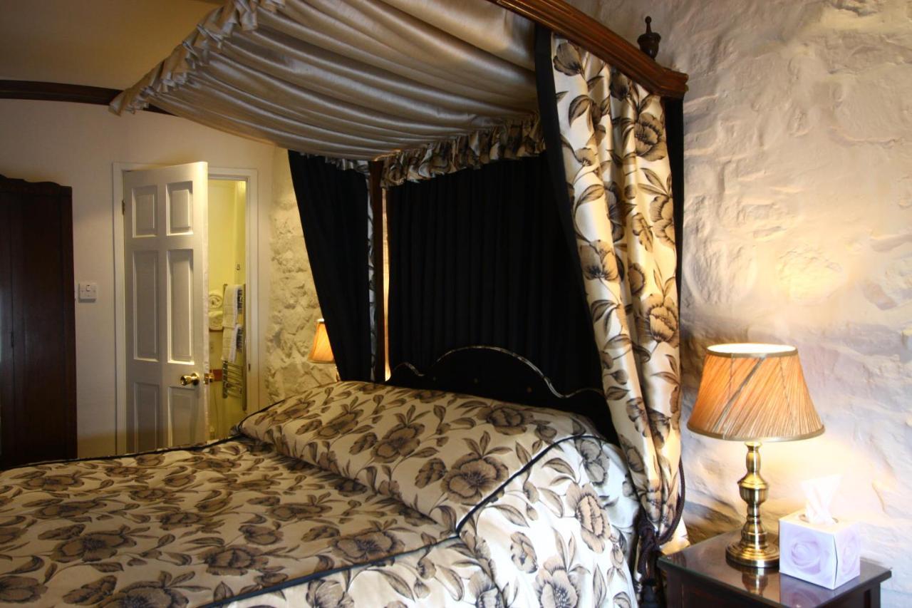 The Oxenham Arms Hotel Devon South Zeal エクステリア 写真